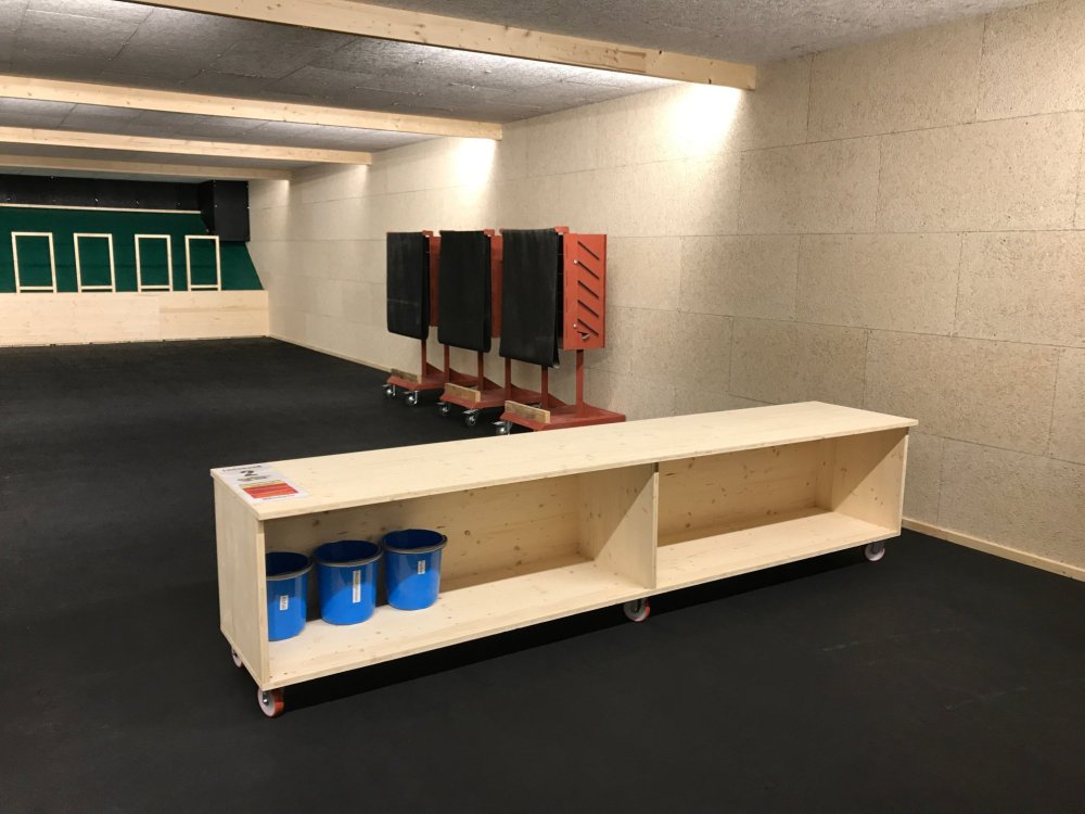 Shooting-Inn AG餐厅图片