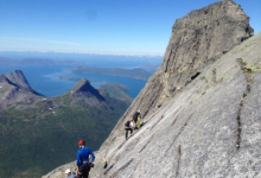 Stetind Mountain景点图片