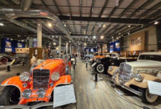 Fountainhead Antique Auto Museum景点图片