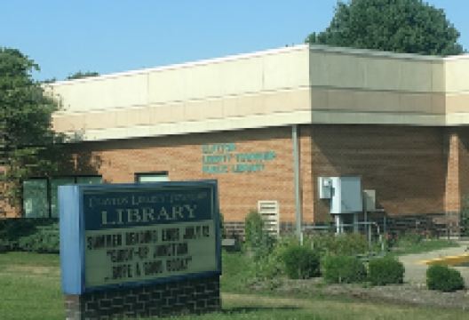 Clayton Liberty Township Library景点图片