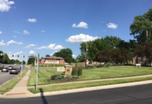 Hands of Freedom Monument景点图片