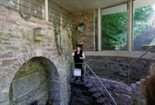 Dunsthohle景点图片