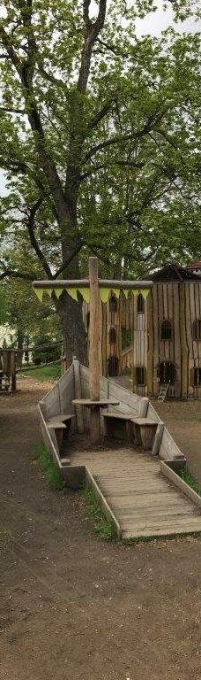 Spielplatz Im Schlobigpark-茨维考