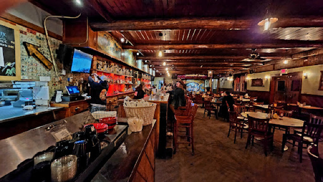 The Mine Shaft Tavern & Cantina餐厅图片