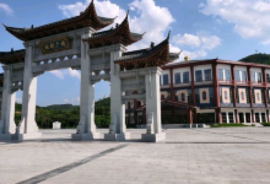 田林壮剧中心景点图片