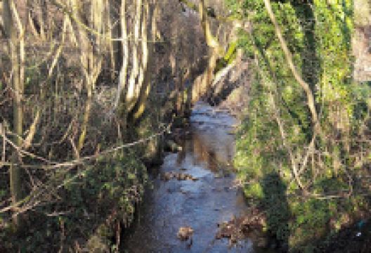 Nuts And Bolts Statue Atherton景点图片