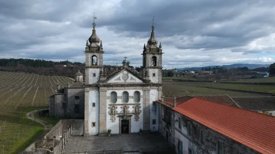 Mosteiro De Santo André De Rendufe