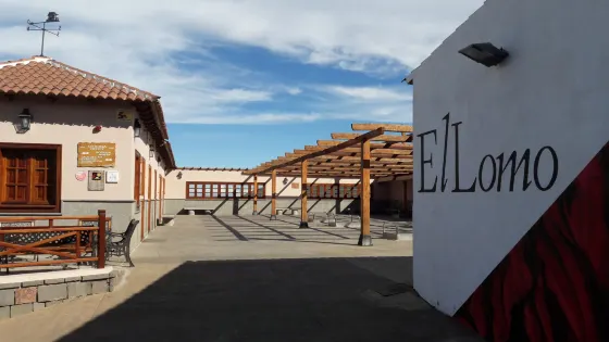 Bodega El Lomo