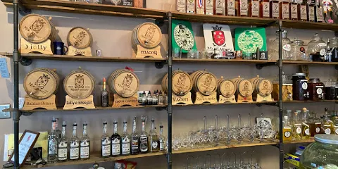 MurLarkey Distilled Spirits