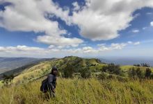 Puncak Gunung Carenge景点图片