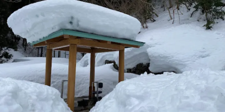 二本杉親水広場