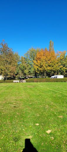 Camping Le Paradis-马济耶尔