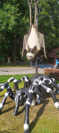 Zatorland Insect Park-扎托尔