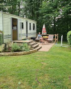 Camping Le Paradis-马济耶尔