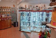 Domaine de la source购物图片