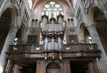 Sint Walburga Church景点图片