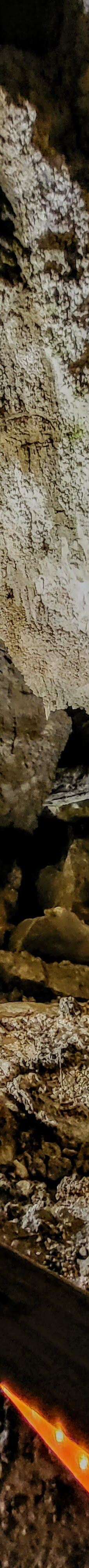 Ngarua Caves-Takaka Hill