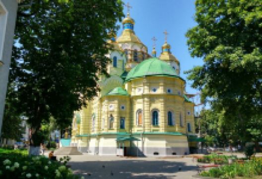 Holy Resurrection Cathedral景点图片