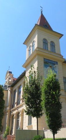 瓦萨里画廊-巴拉顿菲赖德