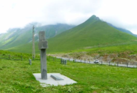 Deutscher Soldatenfriedhof景点图片