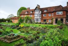 The Manor House景点图片