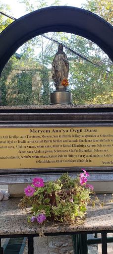 Natural Park of the Virgin Mary-塞尔丘克