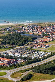 Løkken By Camping-勒肯