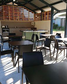 坎贝尔港恩阿马假日公园-坎贝尔港