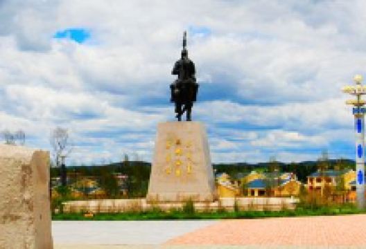 御道口草原森林风景区-康熙大帝像景点图片