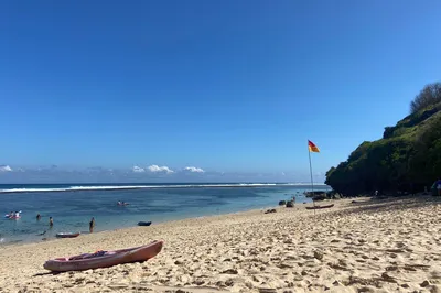 Pantai Gunung Payung