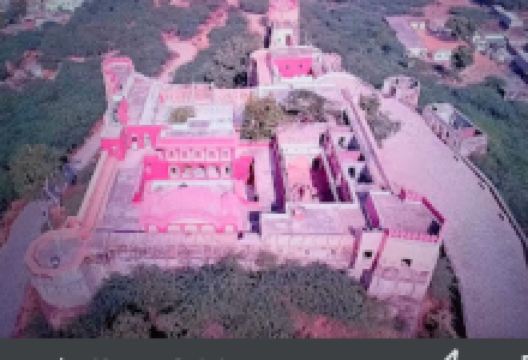 Fort Madhogarh景点图片