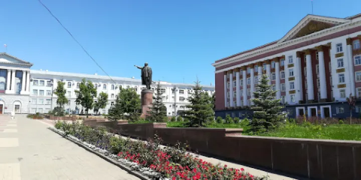 Monument to Lenin
