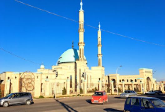 Maszhid As Sarakhsiy景点图片