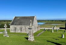 Clonmacnoise Monastic Site景点图片