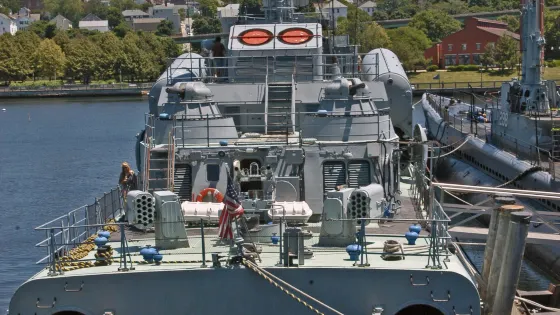 戰艦灣