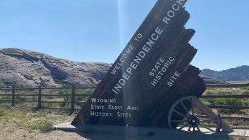 Independence Rock State Historic Site