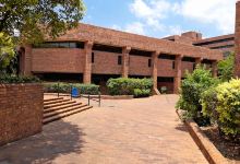 Kempton Park Library景点图片