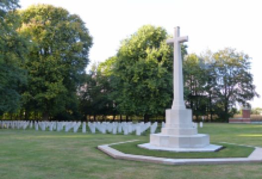 ADEGEM CANADIAN WAR CEMETERY景点图片