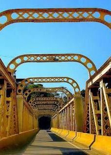 Ponte de Ferro Governador Bley-伊塔佩米林河畔卡舒埃鲁