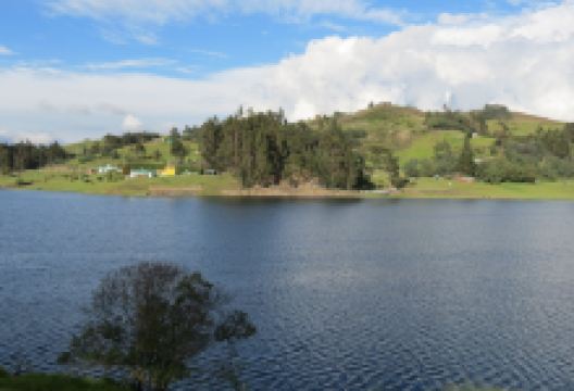 Parque Embalse El Hato景点图片