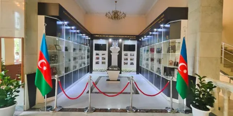 阿塞拜疆國家圖書館