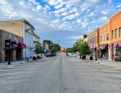 Downtown Crystal Lake (Office)
