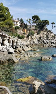 Cala Cap Roig-卡隆赫