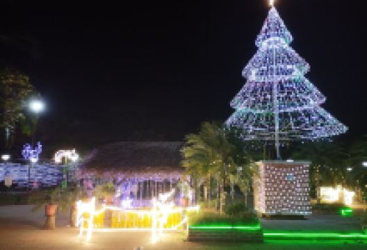 Plaza Principal de Villa Tunari景点图片