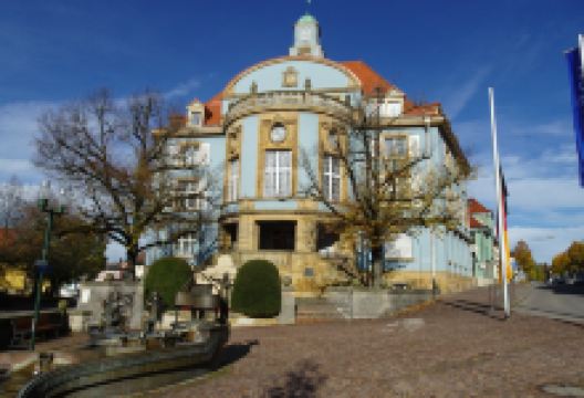 Blaues Rathaus景点图片