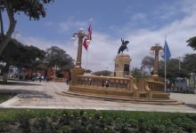 Plaza de Armas景点图片