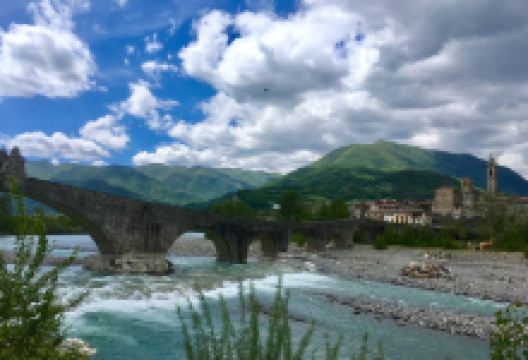 Ponte Gobbo - Hunchbacked Bridge景点图片