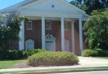 Mullins First Baptist Church景点图片