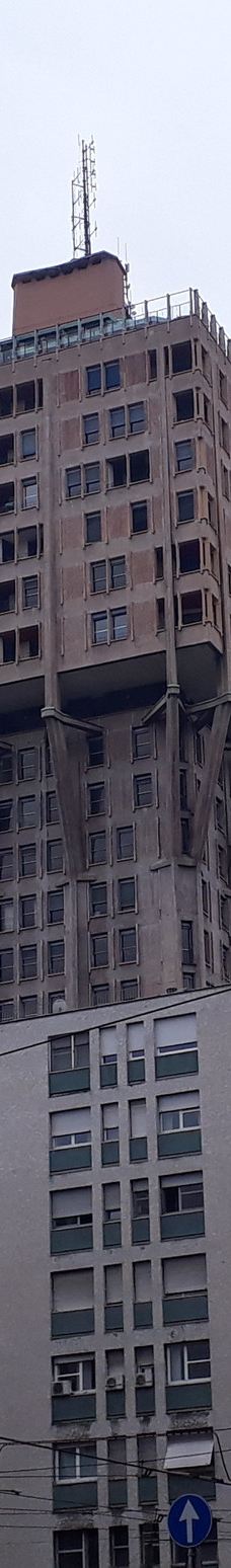 维拉斯加塔-米兰