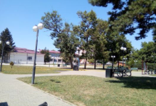 Parku i Qyteti景点图片